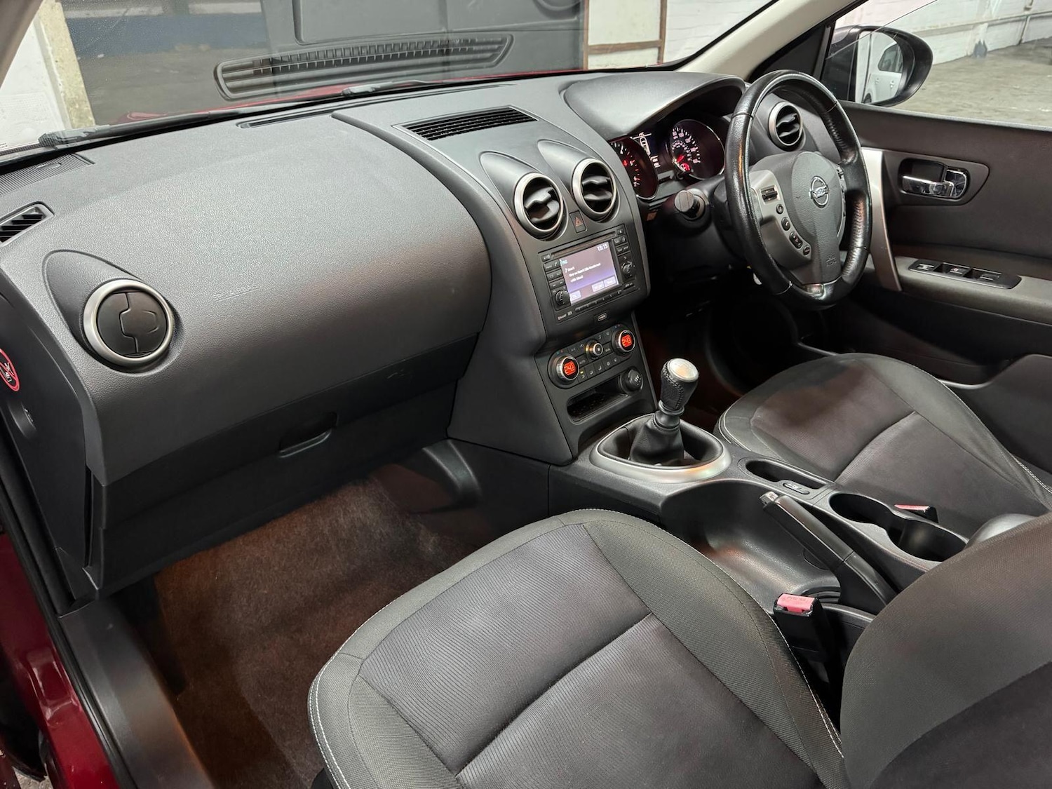 Used Nissan Qashqai for sale - 76997206: Photo 31