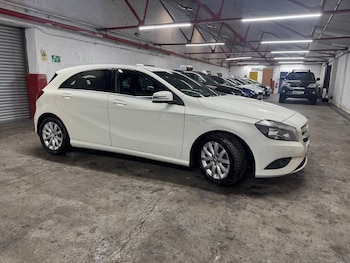 Used Mercedes-Benz A-Class 2014 for sale - 78549335: Photo