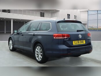Used Volkswagen Passat 2016 for sale - 77808093: Photo