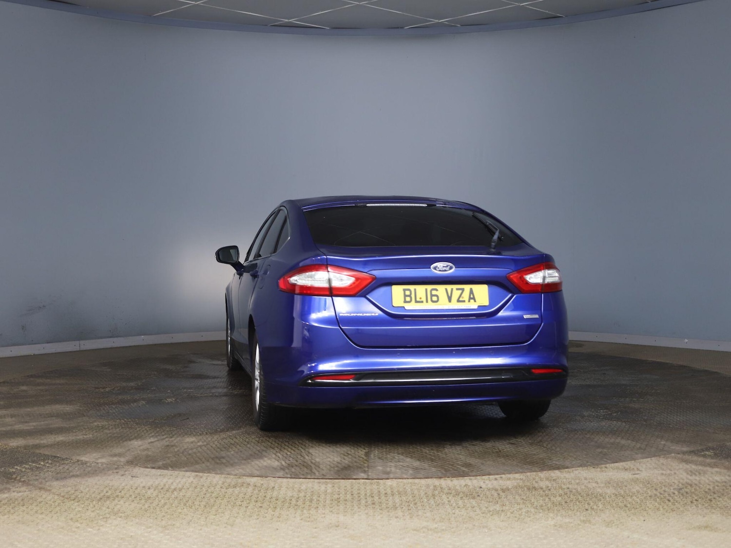 Used Ford Mondeo 2016 for sale - 77254601: Photo 2