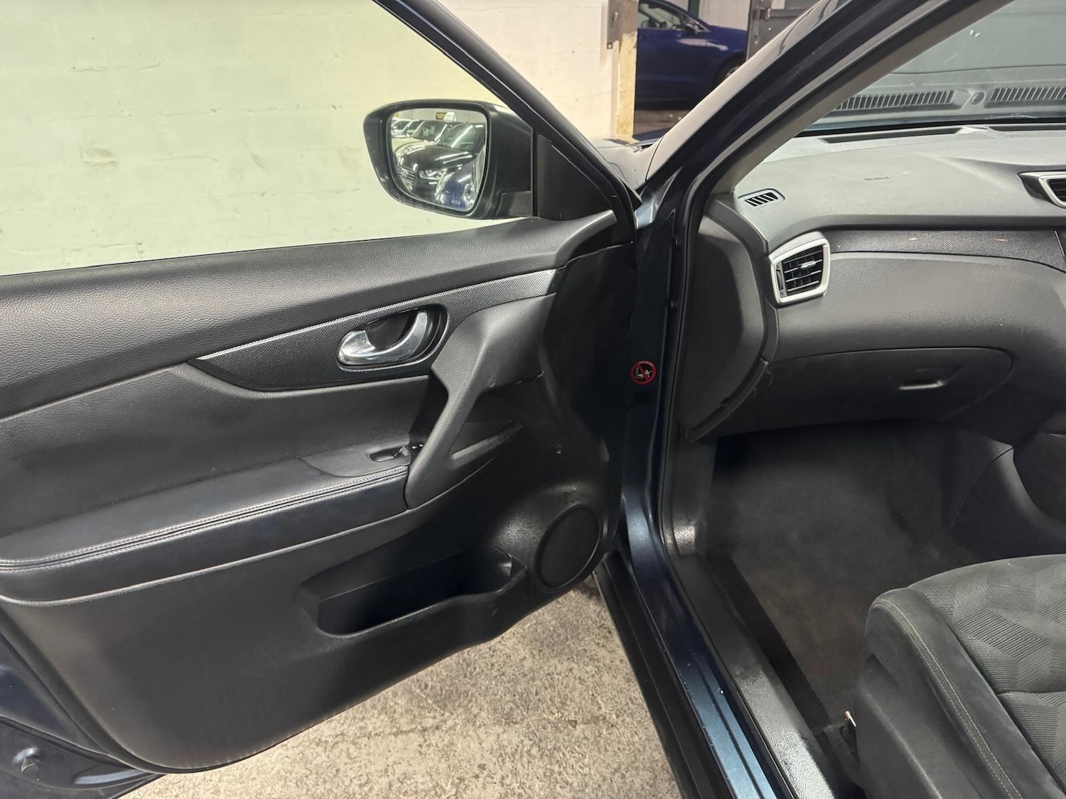 Used Nissan X-Trail 2017 for sale - 77376407: Photo 19