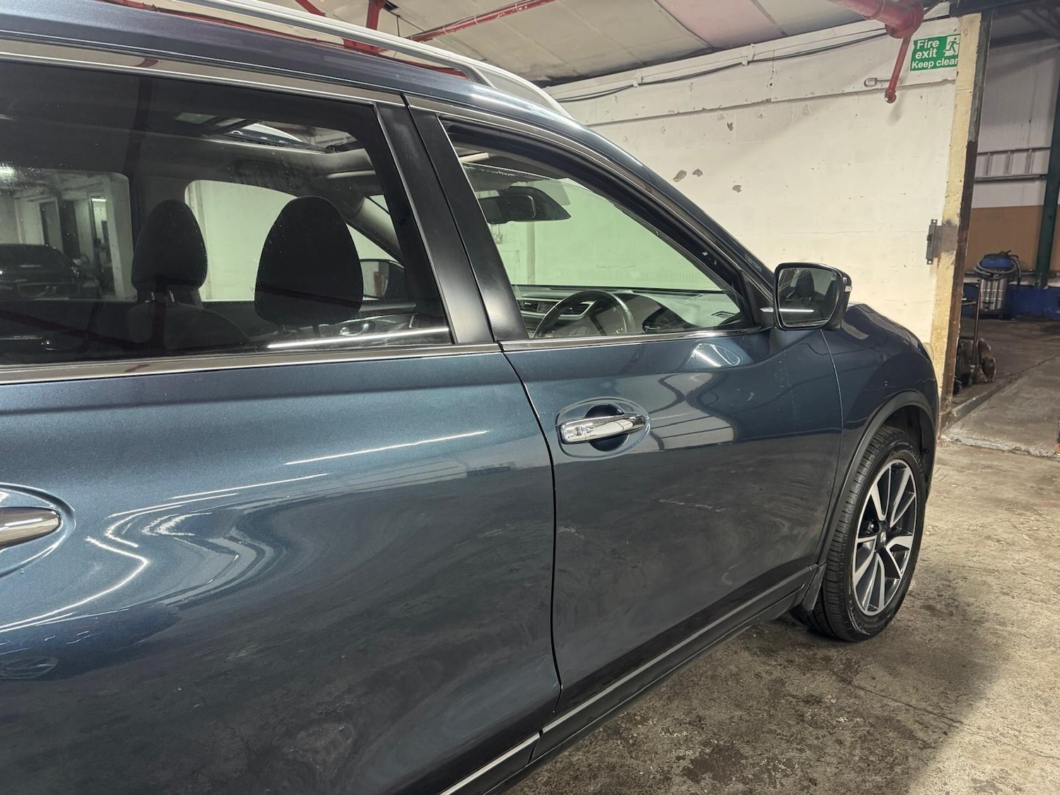 Used Nissan X-Trail 2017 for sale - 77376407: Photo 31