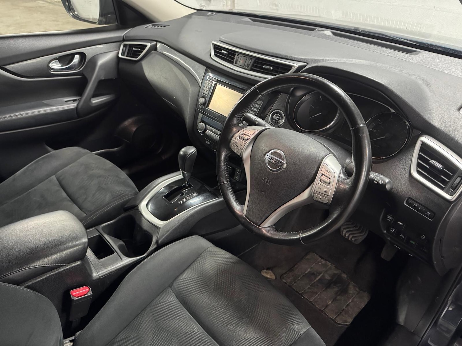 Used Nissan X-Trail 2017 for sale - 77376407: Photo 43