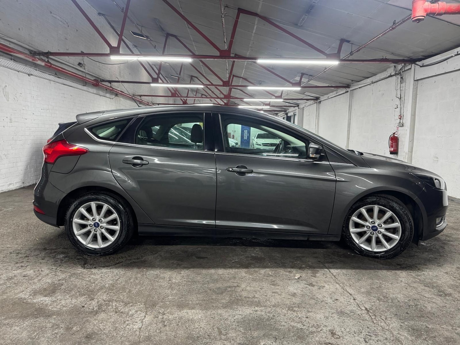 Used Ford Focus for sale - 77215328: Photo 14