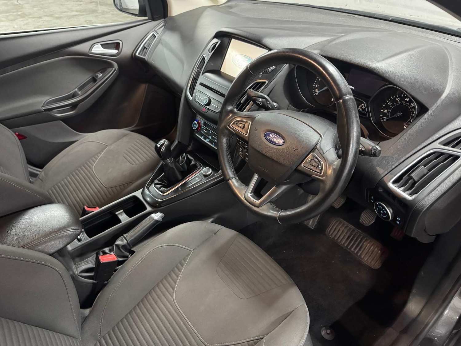 Used Ford Focus for sale - 77215328: Photo 18