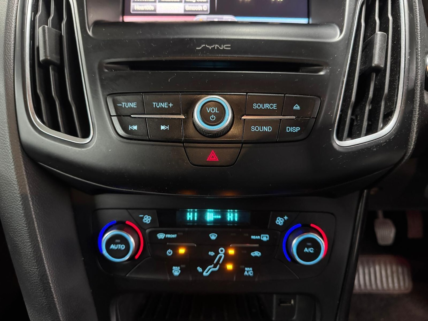 Used Ford Focus for sale - 77215328: Photo 22