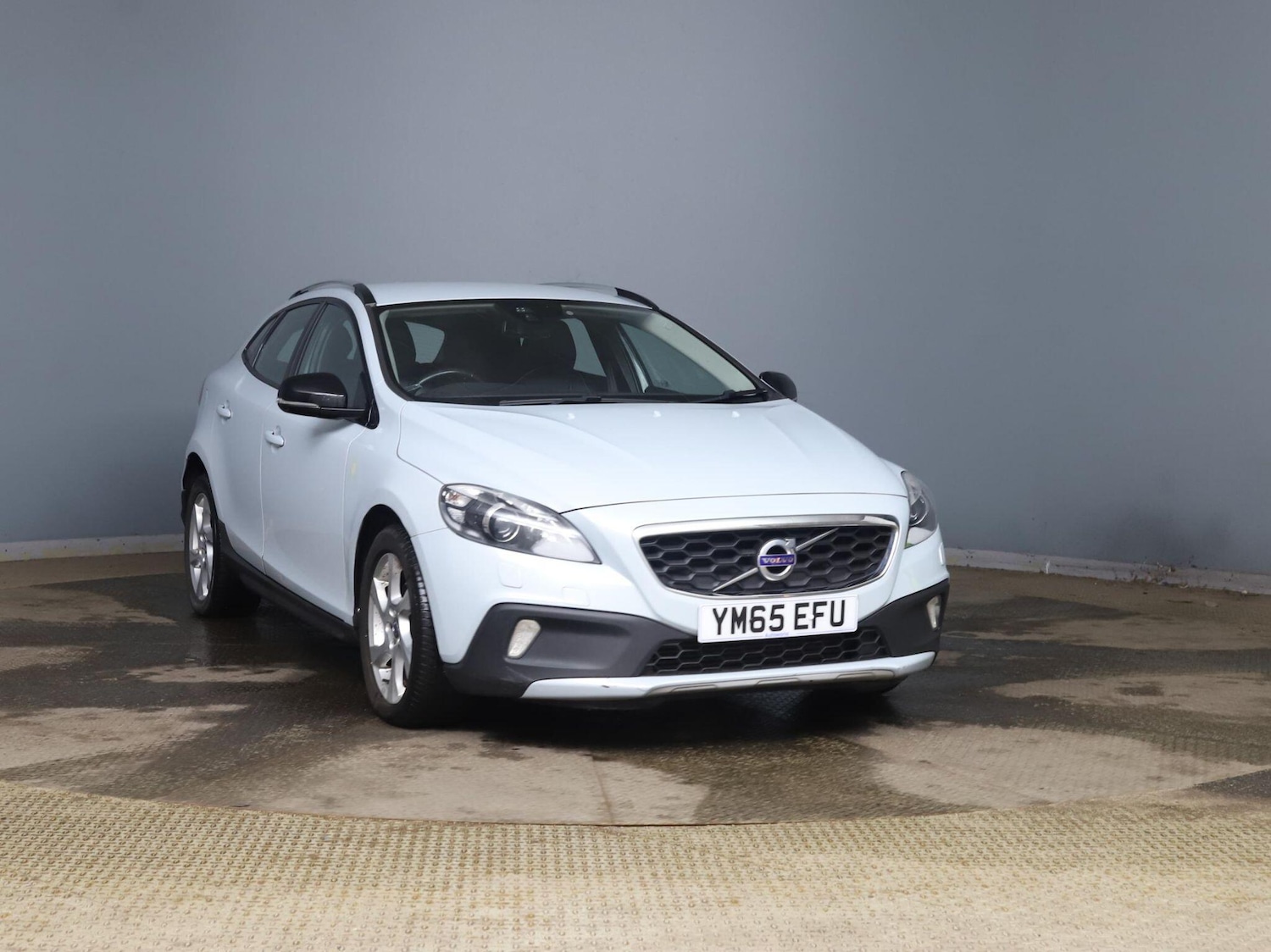 Used Volvo V40 2016 for sale - 77253981: Photo 5
