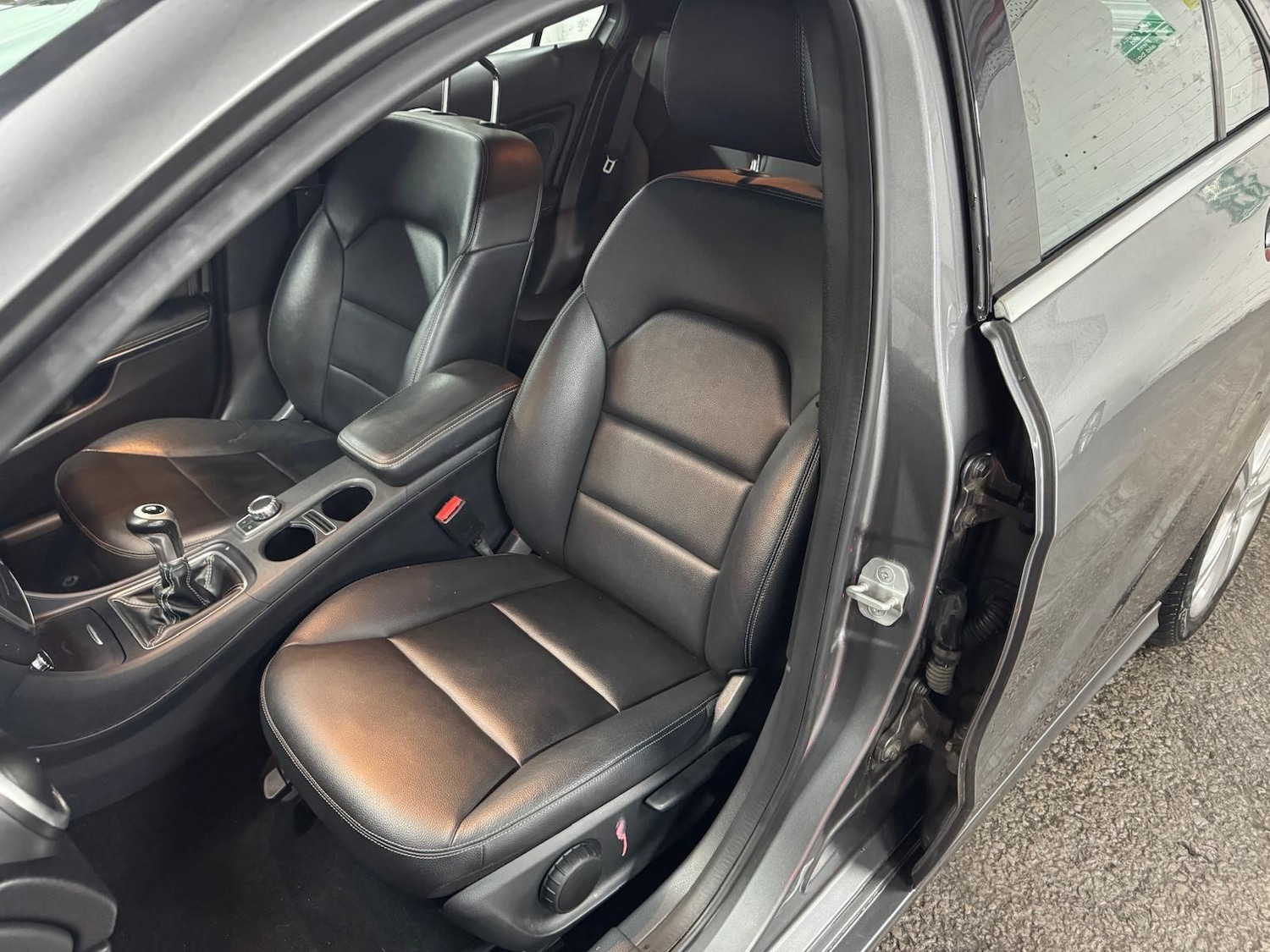 Used Mercedes-Benz A-Class 2015 for sale - 77049988: Photo 16