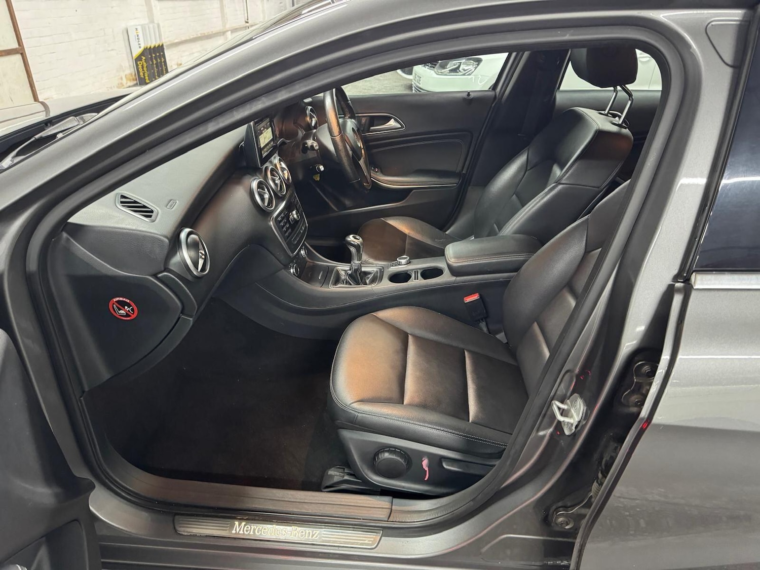 Used Mercedes-Benz A-Class 2015 for sale - 77049988: Photo 17