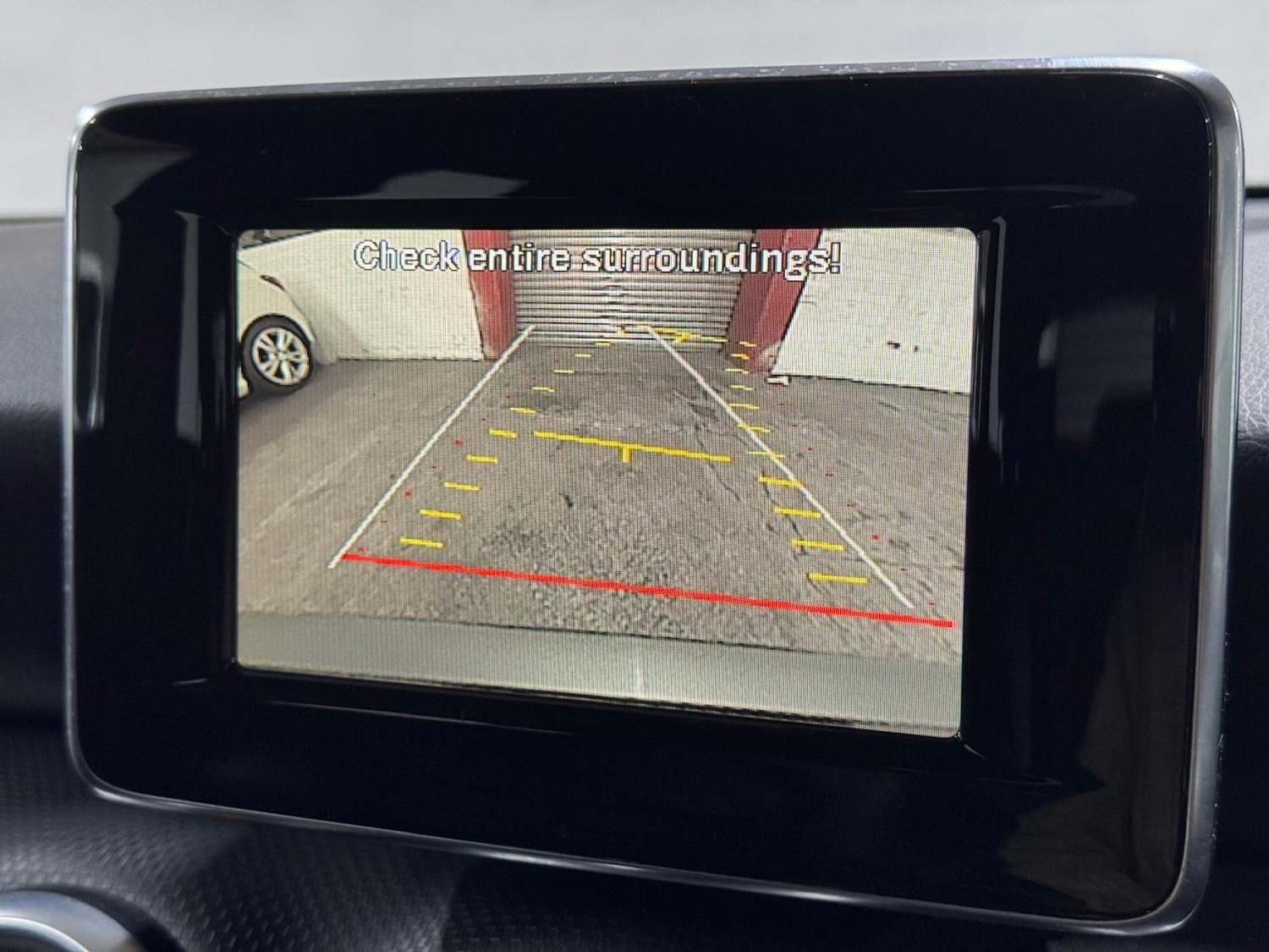 Used Mercedes-Benz A-Class 2015 for sale - 77049988: Photo 2