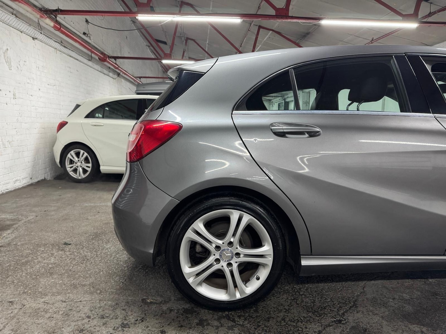 Used Mercedes-Benz A-Class 2015 for sale - 77049988: Photo 30