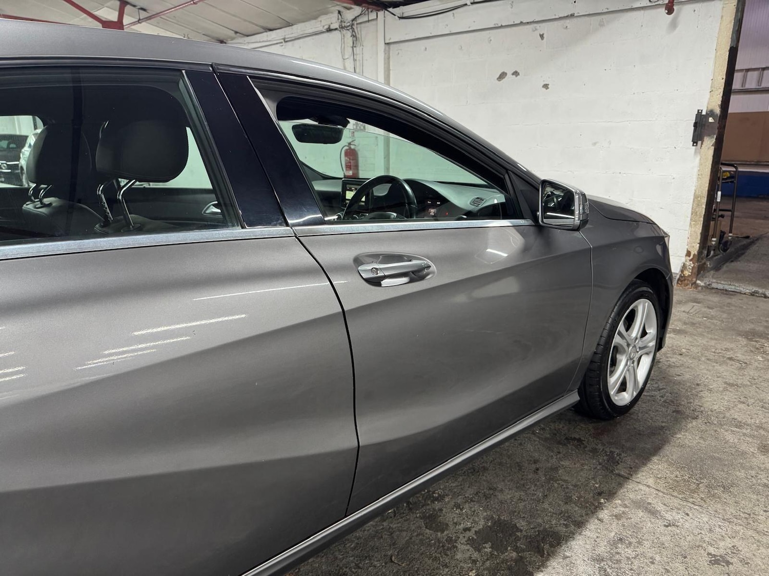 Used Mercedes-Benz A-Class 2015 for sale - 77049988: Photo 32