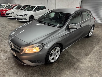 Used Mercedes-Benz A-Class 2015 for sale - 77049988: Photo