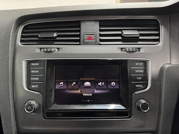 Used Volkswagen Golf 2014 for sale - 77523892: Photo