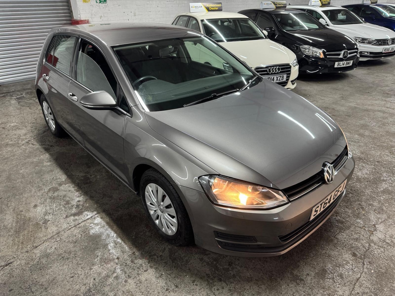 Used Volkswagen Golf 2014 for sale - 77523892: Photo 4