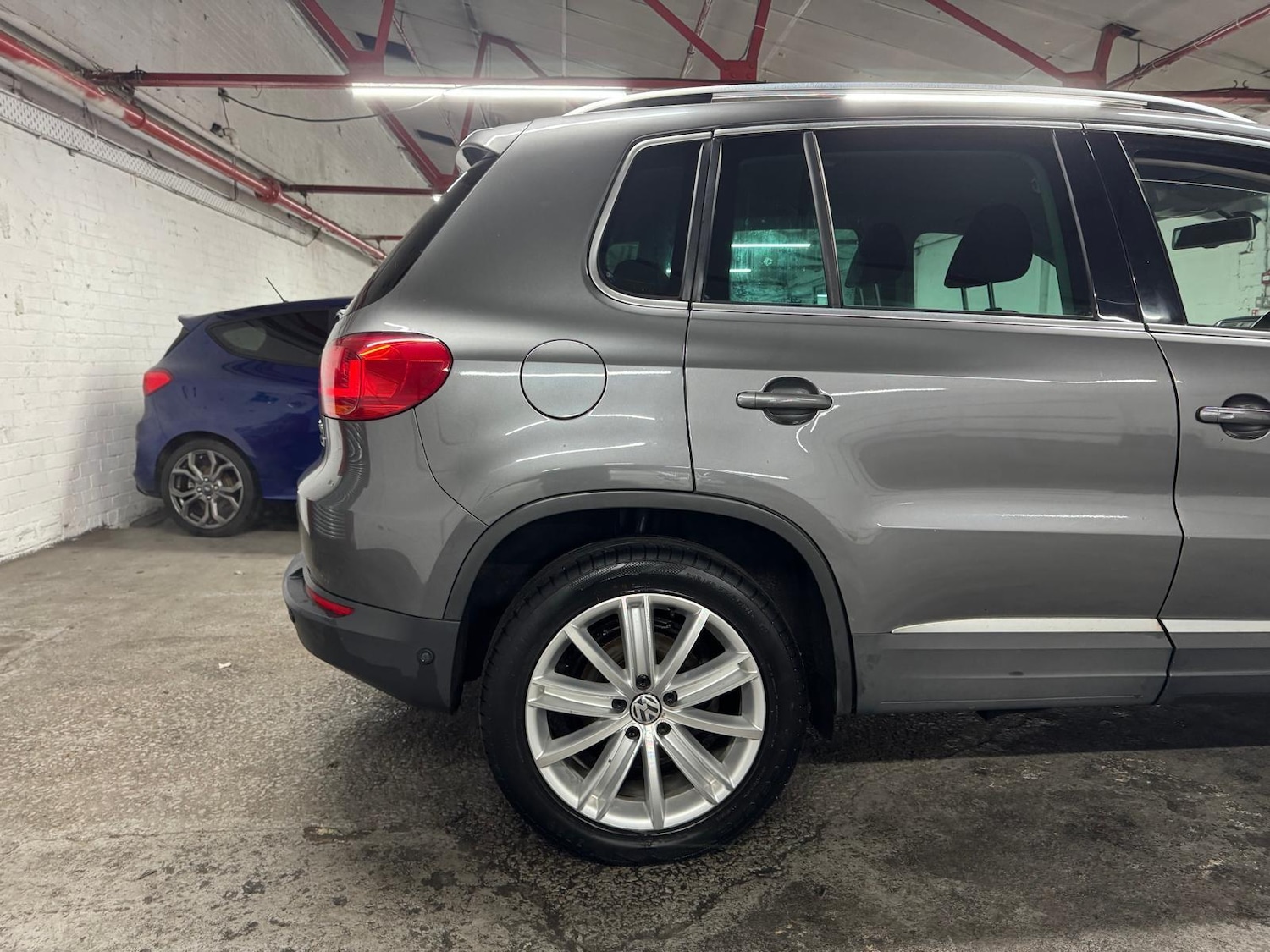 Used Volkswagen Tiguan 2015 for sale - 77163552: Photo 42