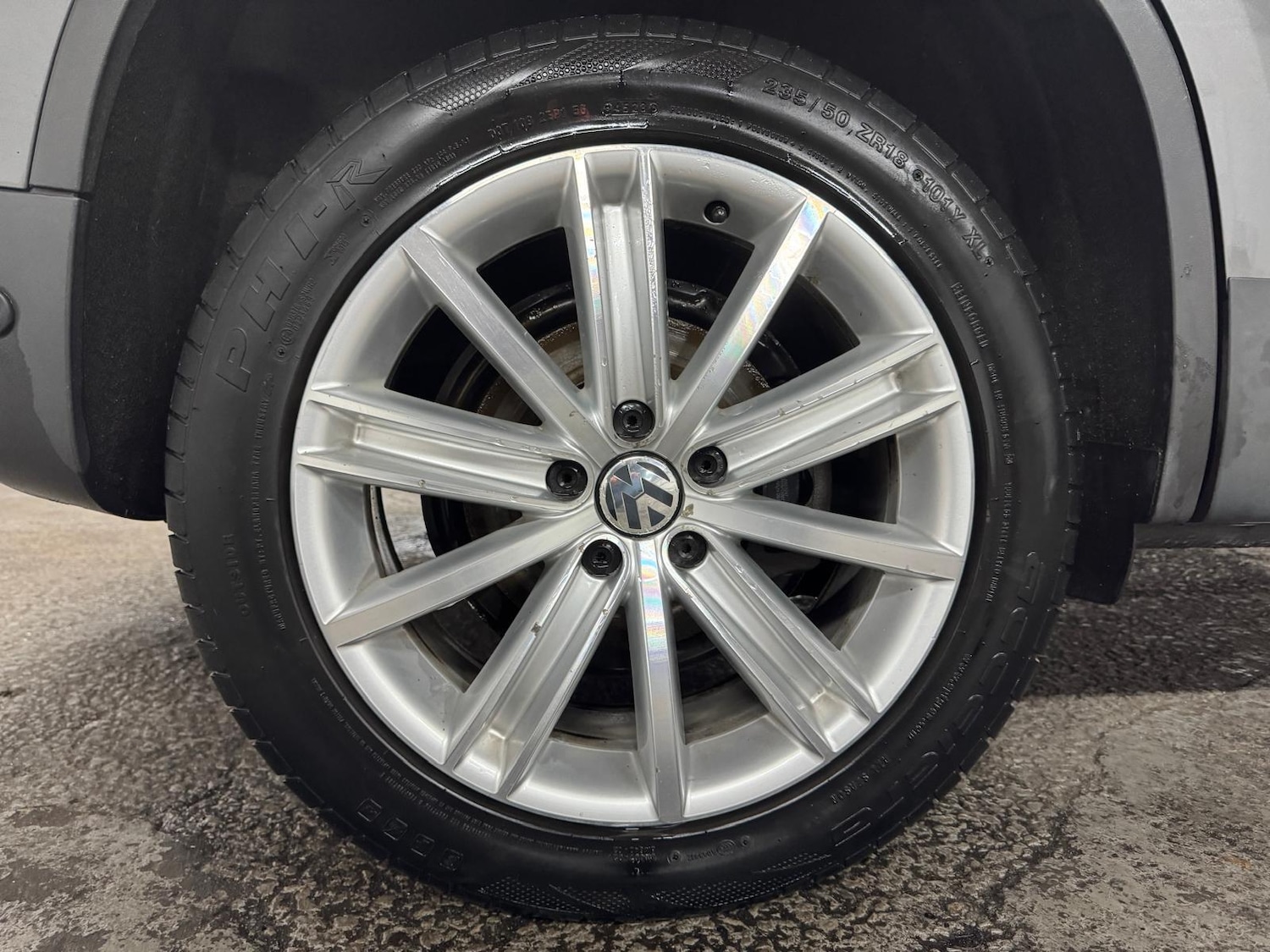Used Volkswagen Tiguan 2015 for sale - 77163552: Photo 43