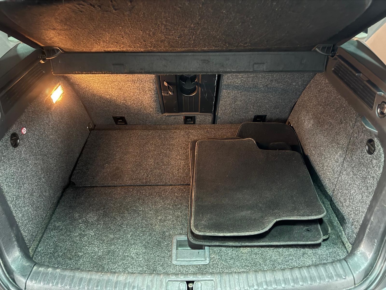 Used Volkswagen Tiguan 2015 for sale - 77163552: Photo 48