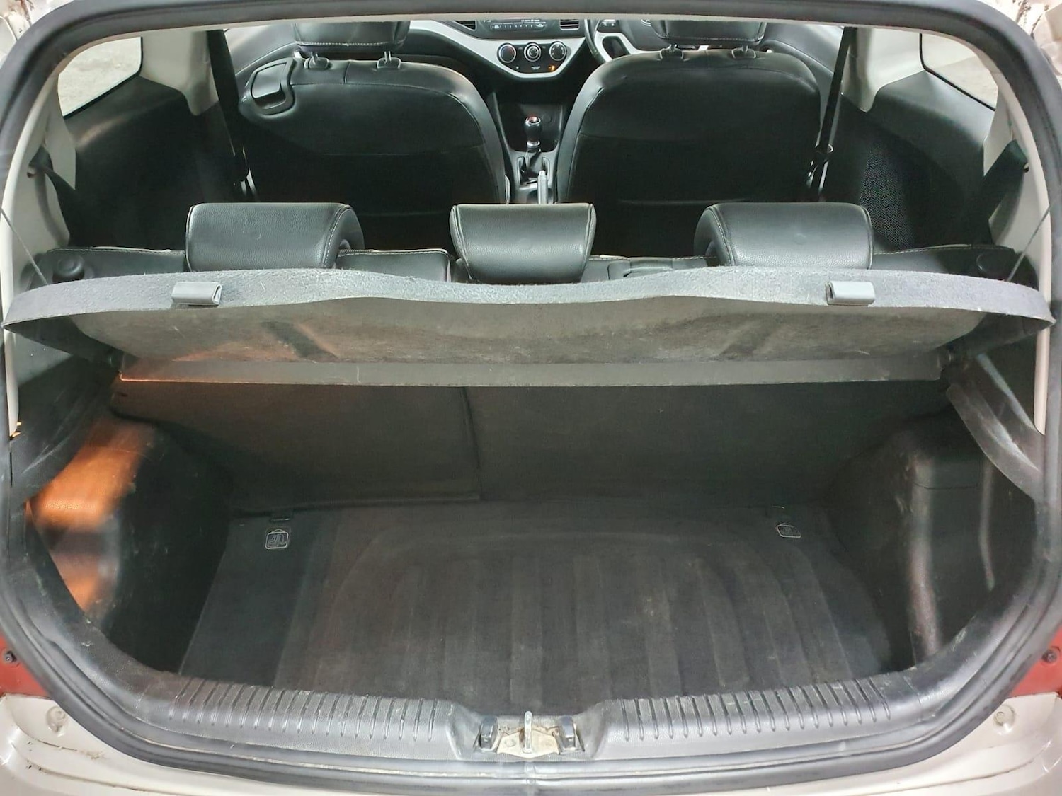 Vehicle 29
