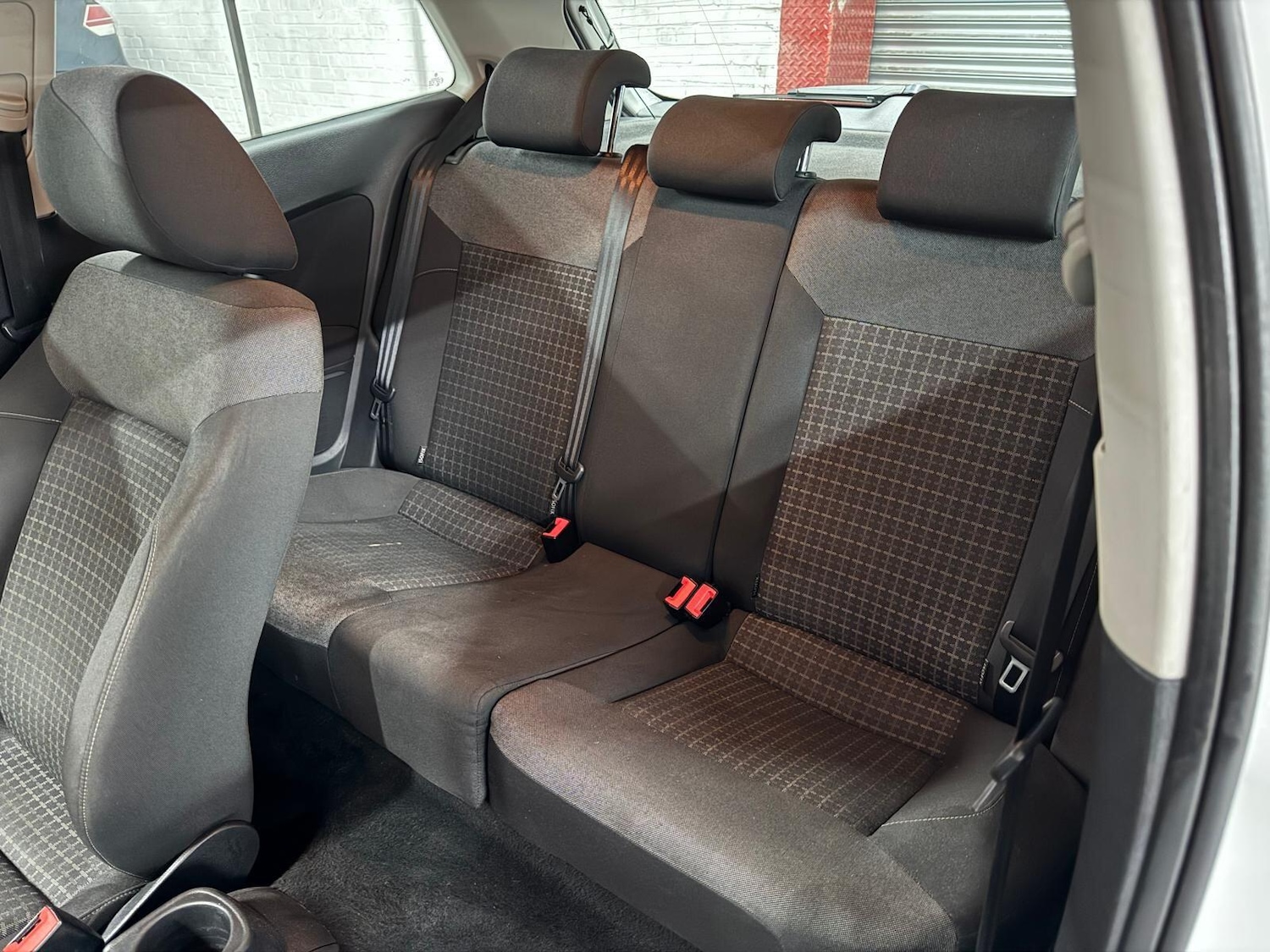 Used Volkswagen Polo 2015 for sale - 77456054: Photo 19