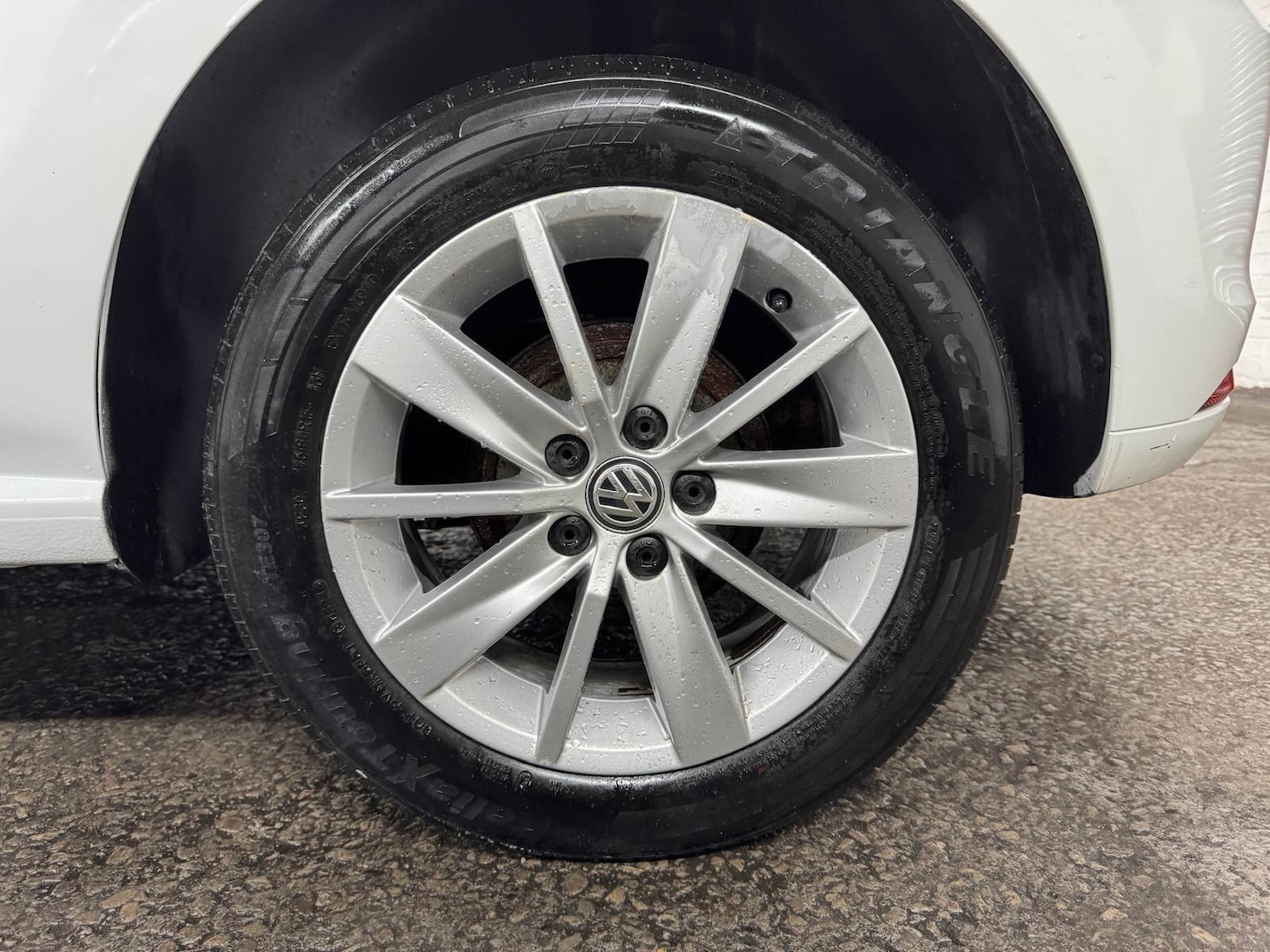 Used Volkswagen Polo 2015 for sale - 77456054: Photo 21