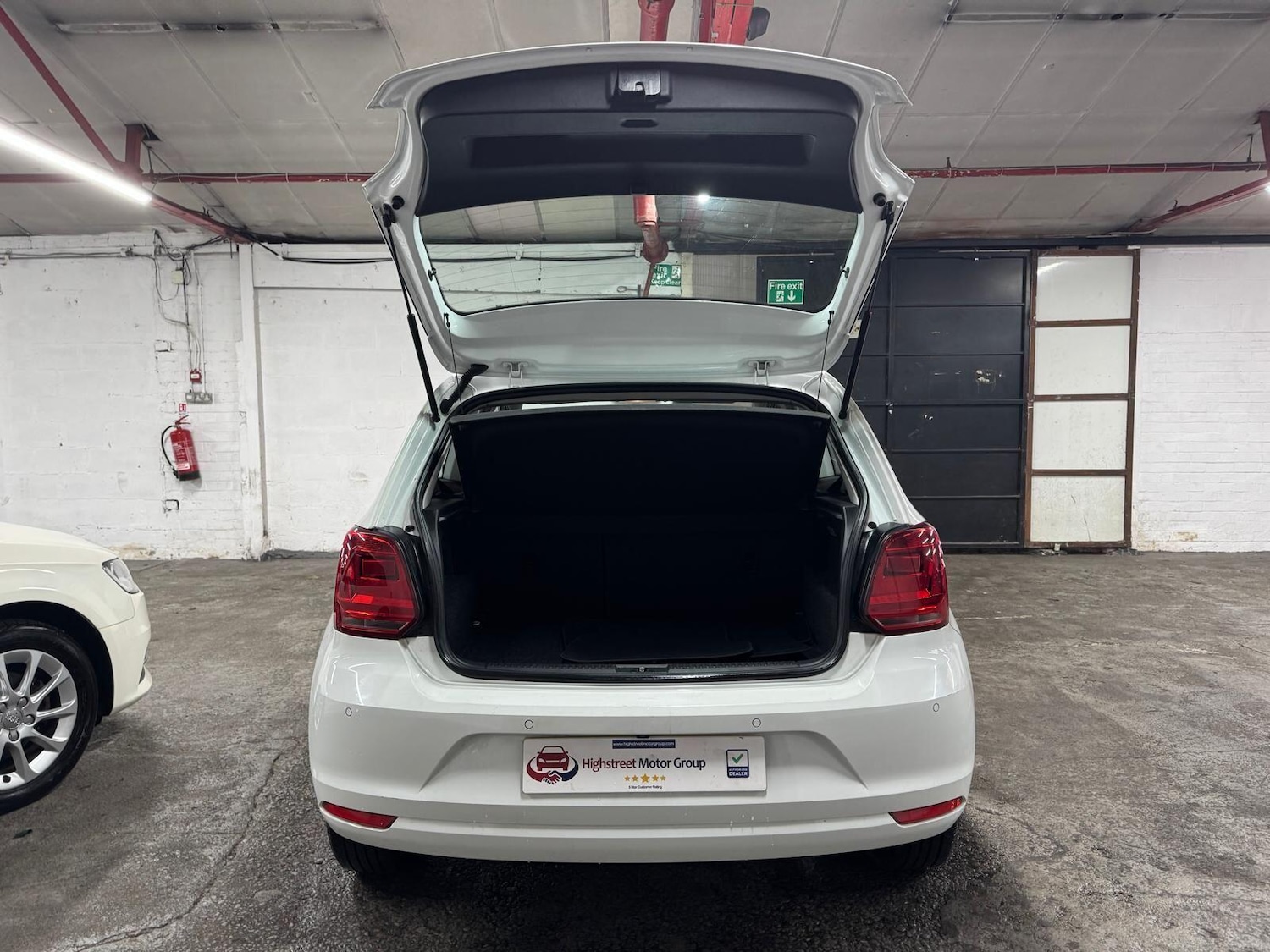 Used Volkswagen Polo 2015 for sale - 77456054: Photo 25