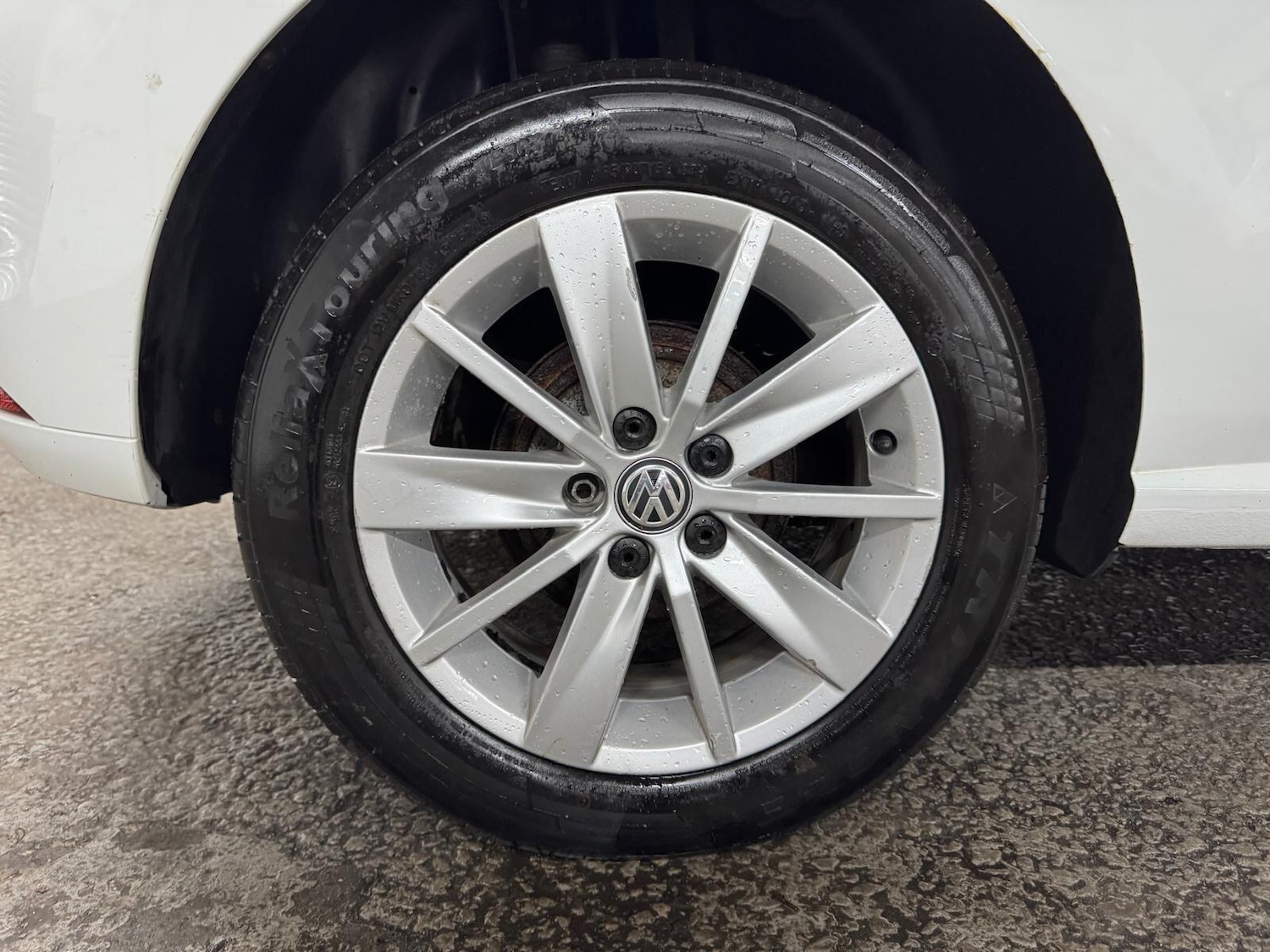 Used Volkswagen Polo 2015 for sale - 77456054: Photo 28