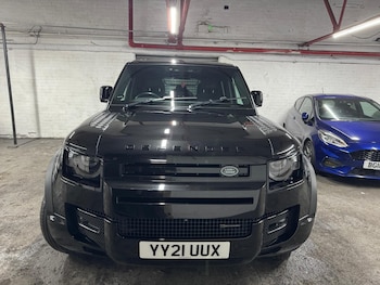 Used Land Rover Defender 110 2021 for sale - 77214843: Photo