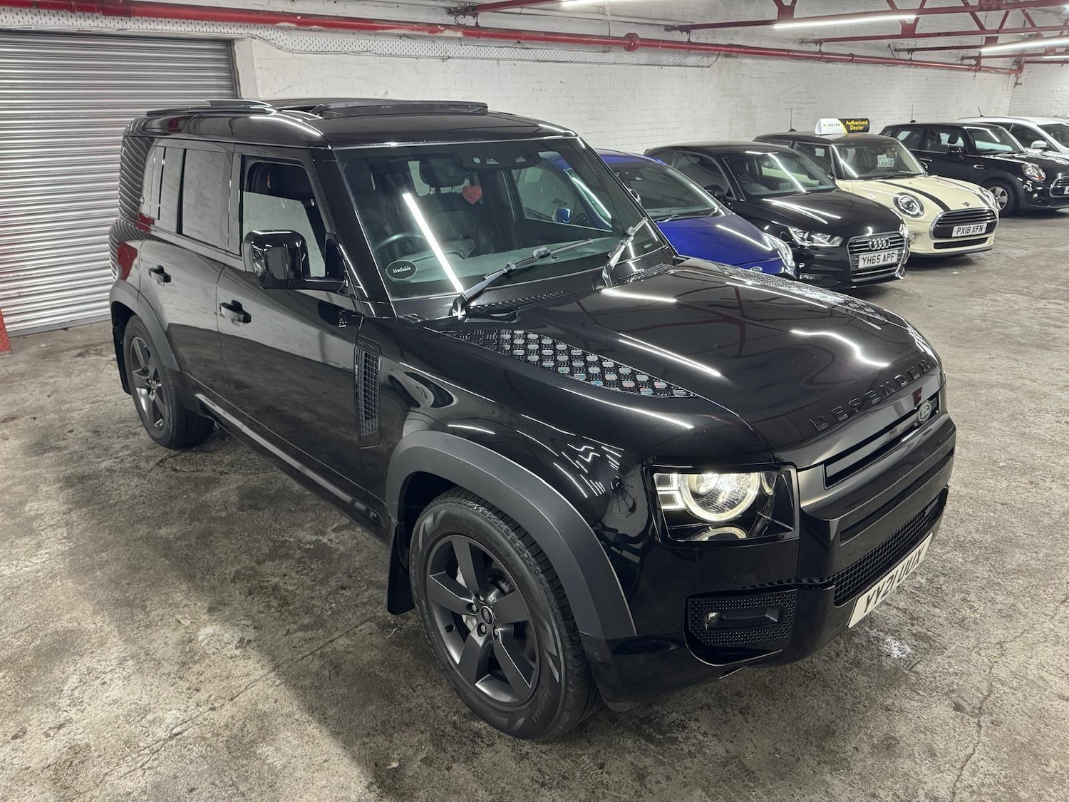 Used Land Rover Defender 110 for sale - 77214843: Photo 3