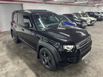 Used Land Rover Defender 110 2021 for sale - 77214843: Photo