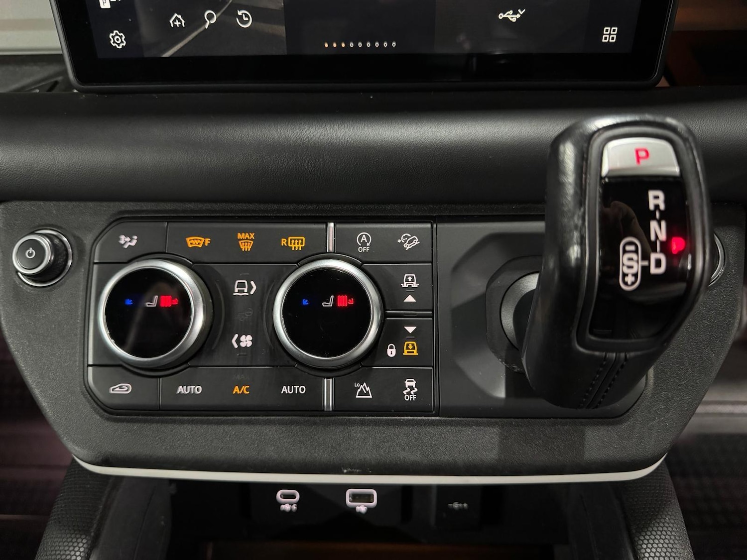 Used Land Rover Defender 110 for sale - 77214843: Photo 42