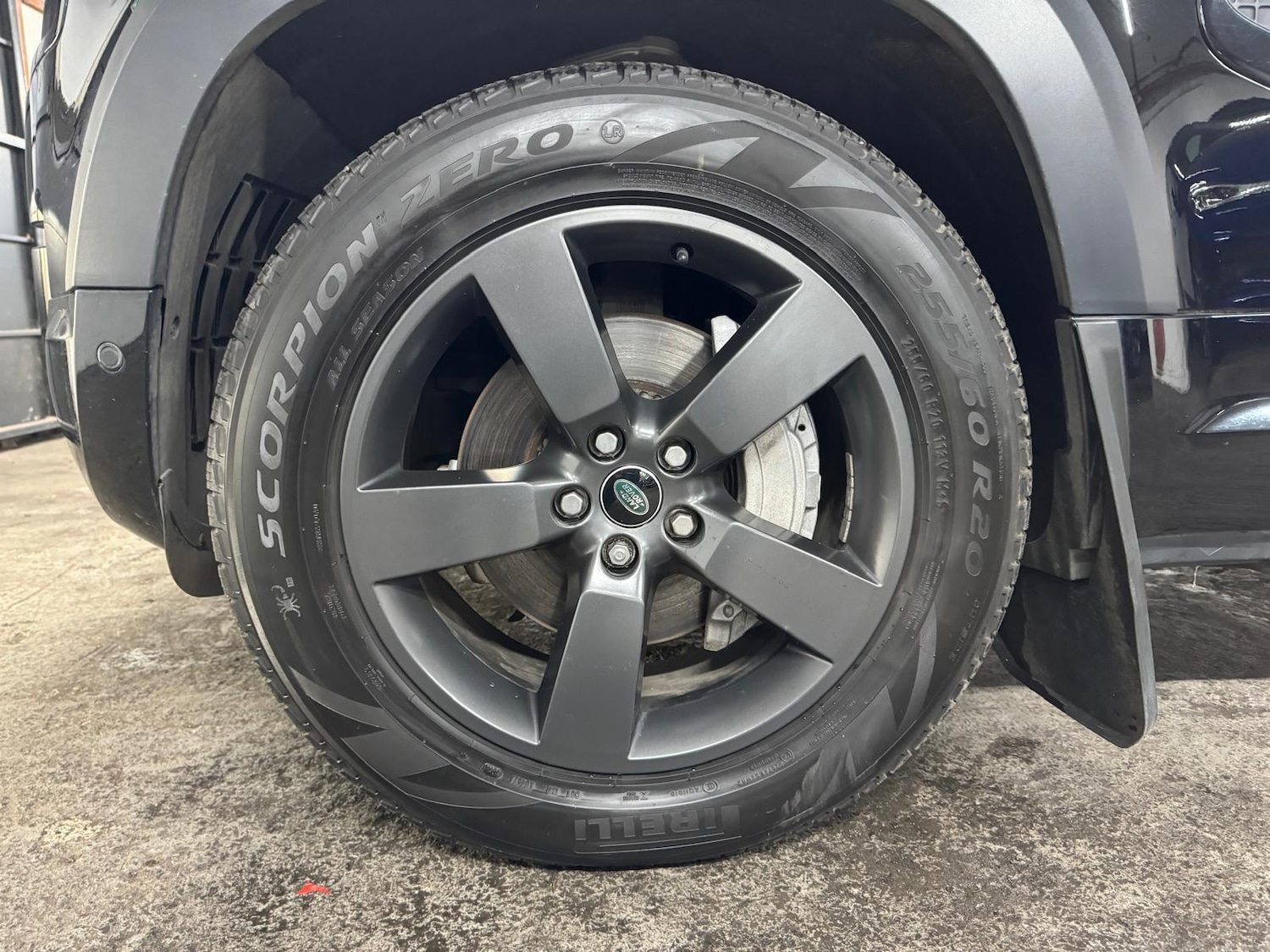 Used Land Rover Defender 110 for sale - 77214843: Photo 47