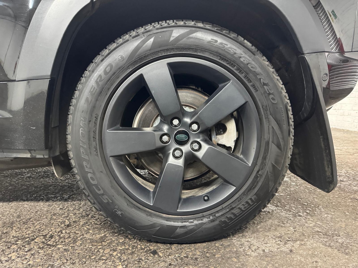 Used Land Rover Defender 110 for sale - 77214843: Photo 49