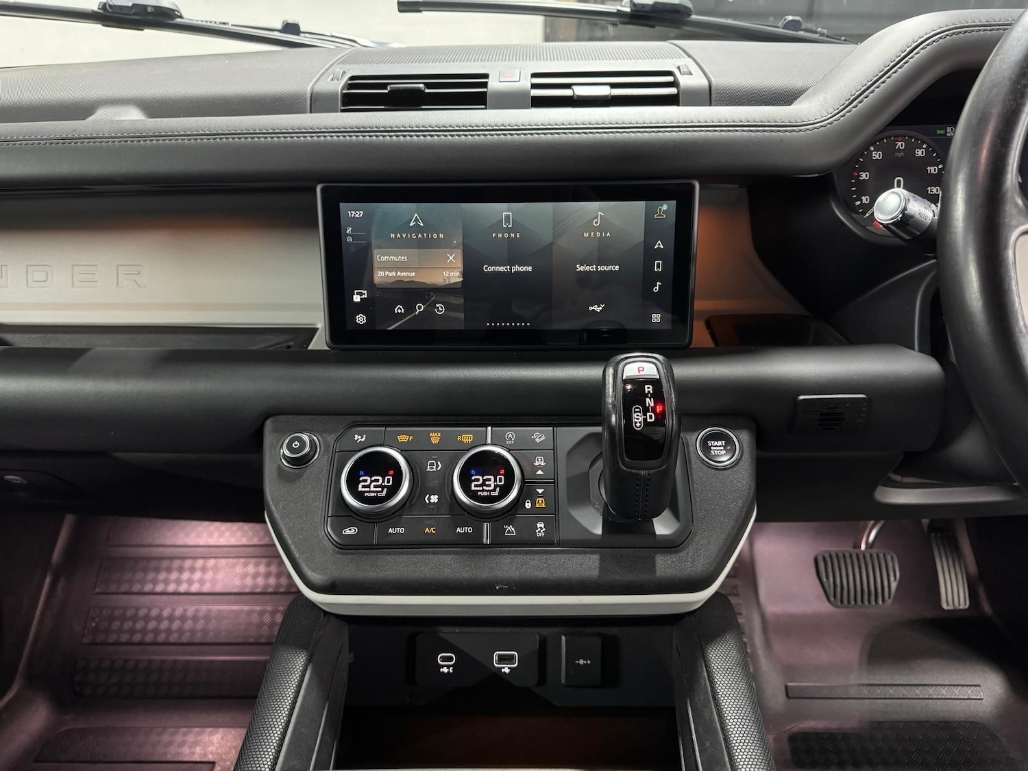 Used Land Rover Defender 110 for sale - 77214843: Photo 54