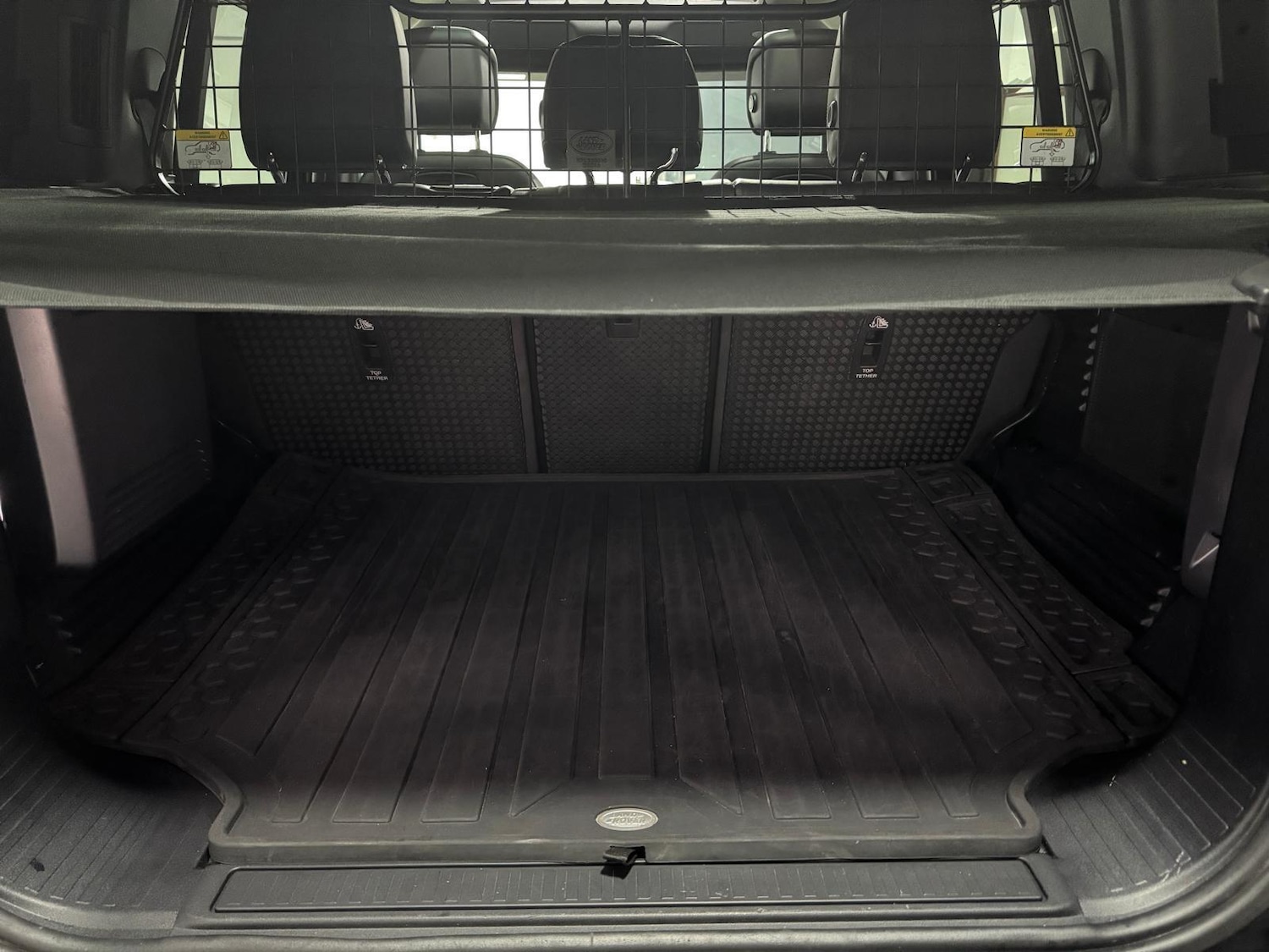 Used Land Rover Defender 110 for sale - 77214843: Photo 56