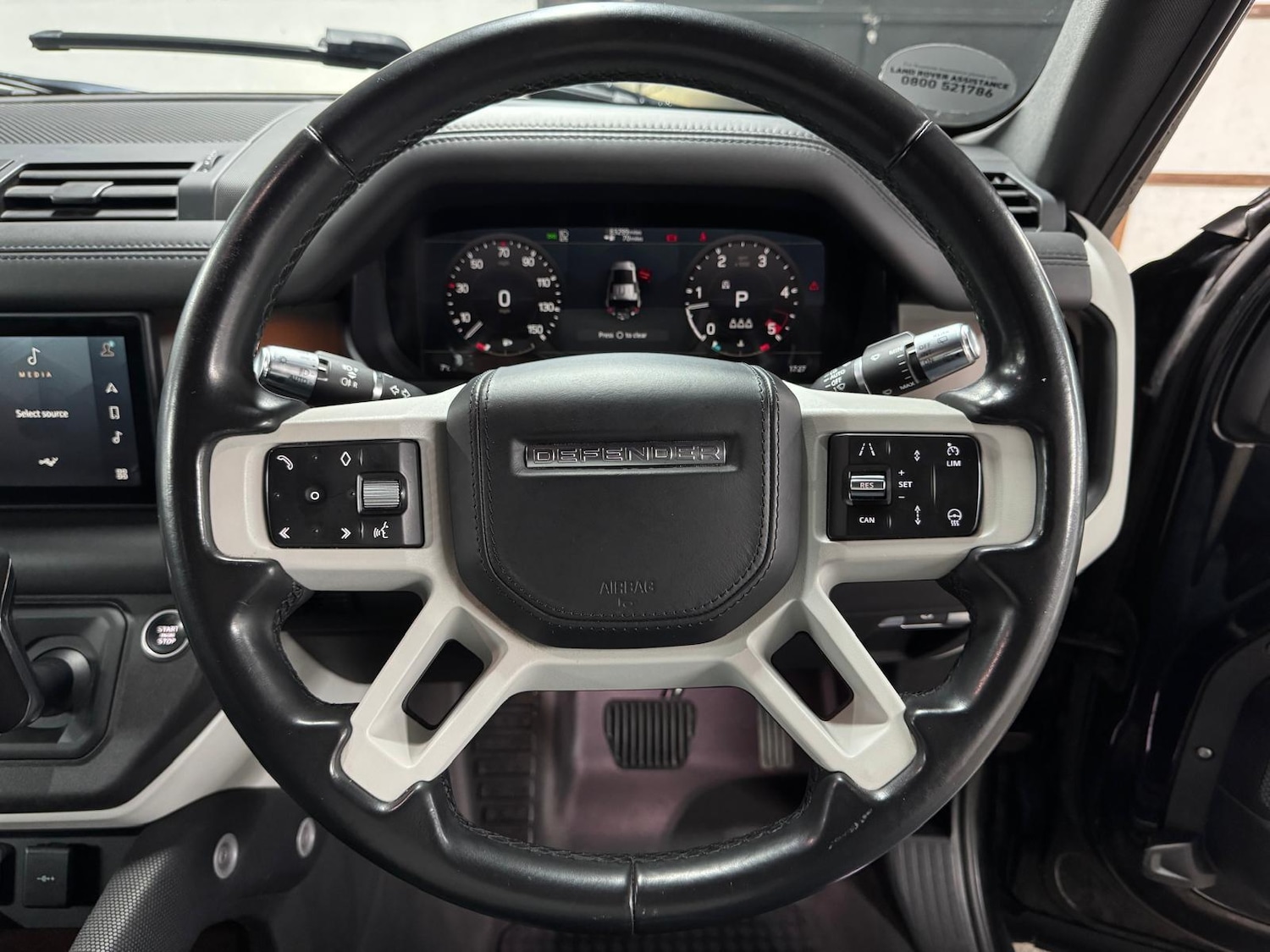 Used Land Rover Defender 110 for sale - 77214843: Photo 58