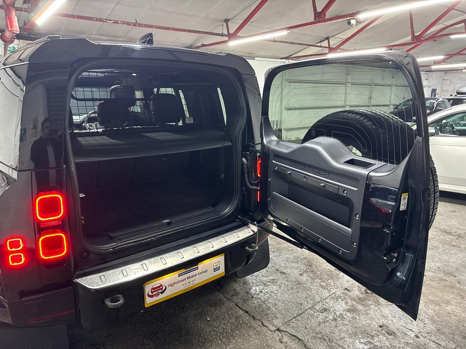 Used Land Rover Defender 110 for sale - 77214843: Photo 66