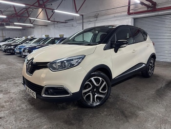 Used Renault Captur 2016 for sale - 79106395: Photo