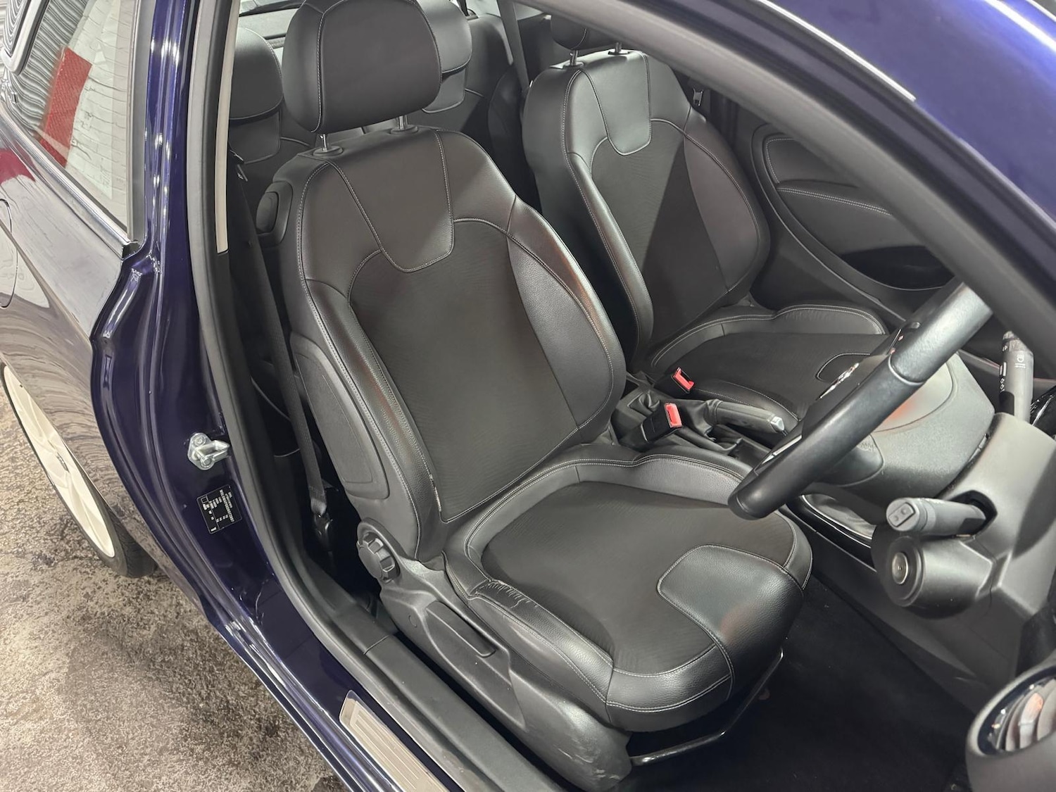 Used Vauxhall ADAM 2013 for sale - 77163551: Photo 24