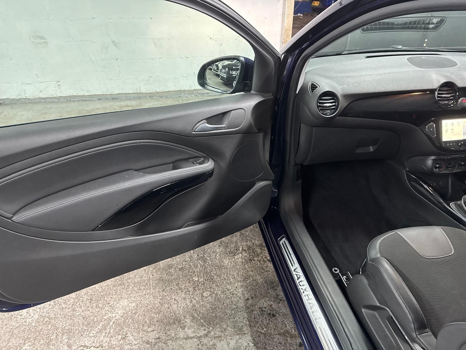 Used Vauxhall ADAM 2013 for sale - 77163551: Photo 31