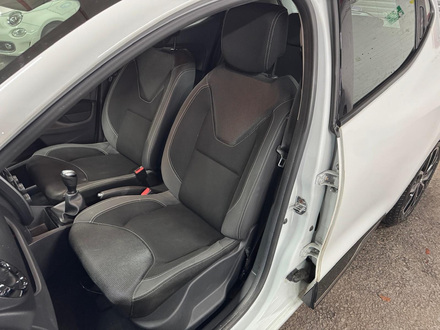 Used Renault Clio 2019 for sale - 77097937: Photo 15