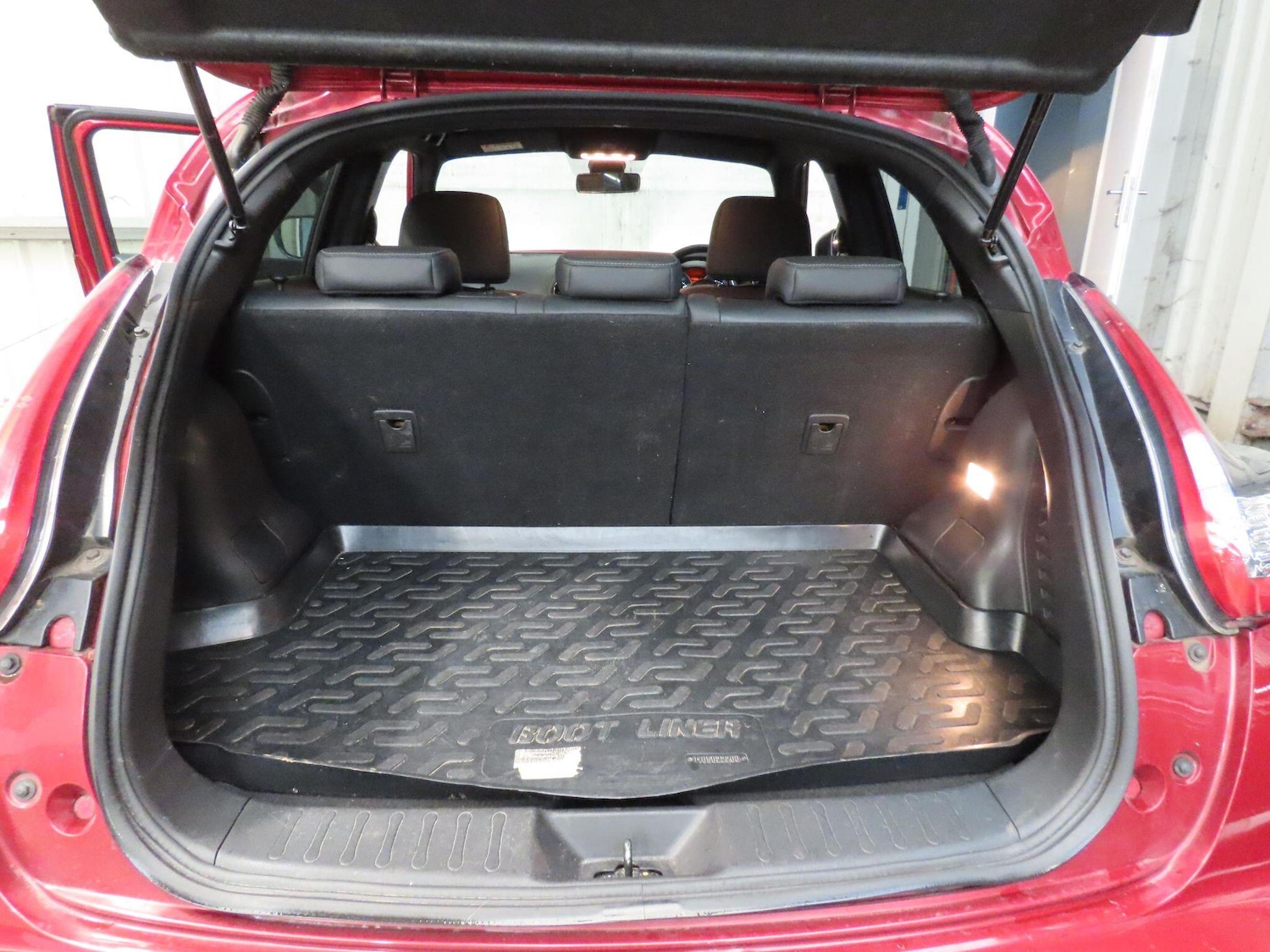 Used Nissan Juke 2015 for sale - 77119733: Photo 10