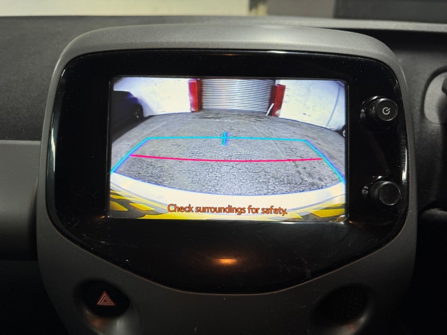 Used Toyota AYGO 2018 for sale - 77345311: Photo 2