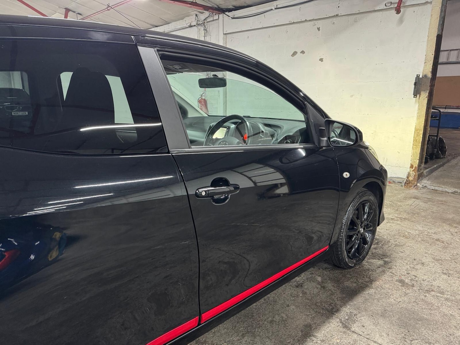 Used Toyota AYGO 2018 for sale - 77345311: Photo 33