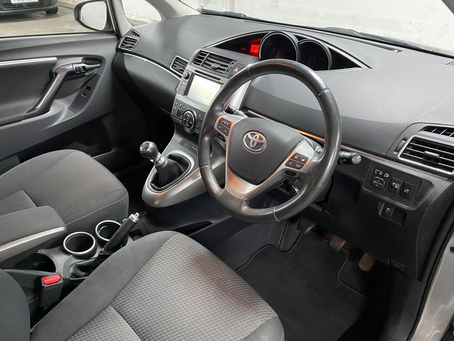 Used Toyota Verso 2014 for sale - 76562189: Photo 13