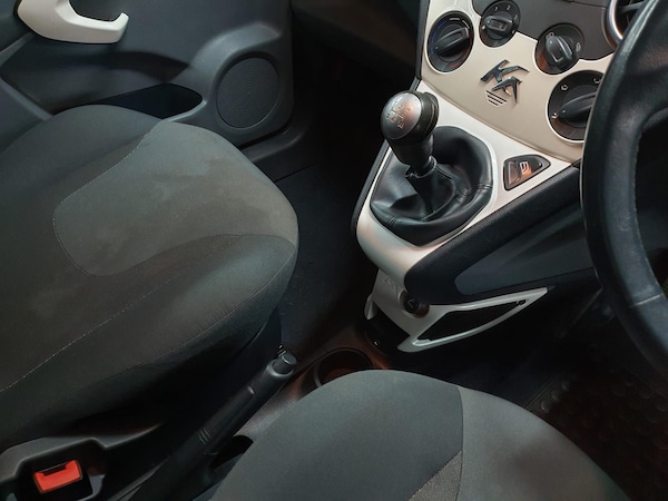 Used Ford Ka 2010 for sale - 75237393: Photo 31