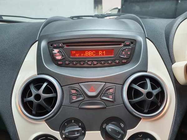 Used Ford Ka 2010 for sale - 75237393: Photo 35