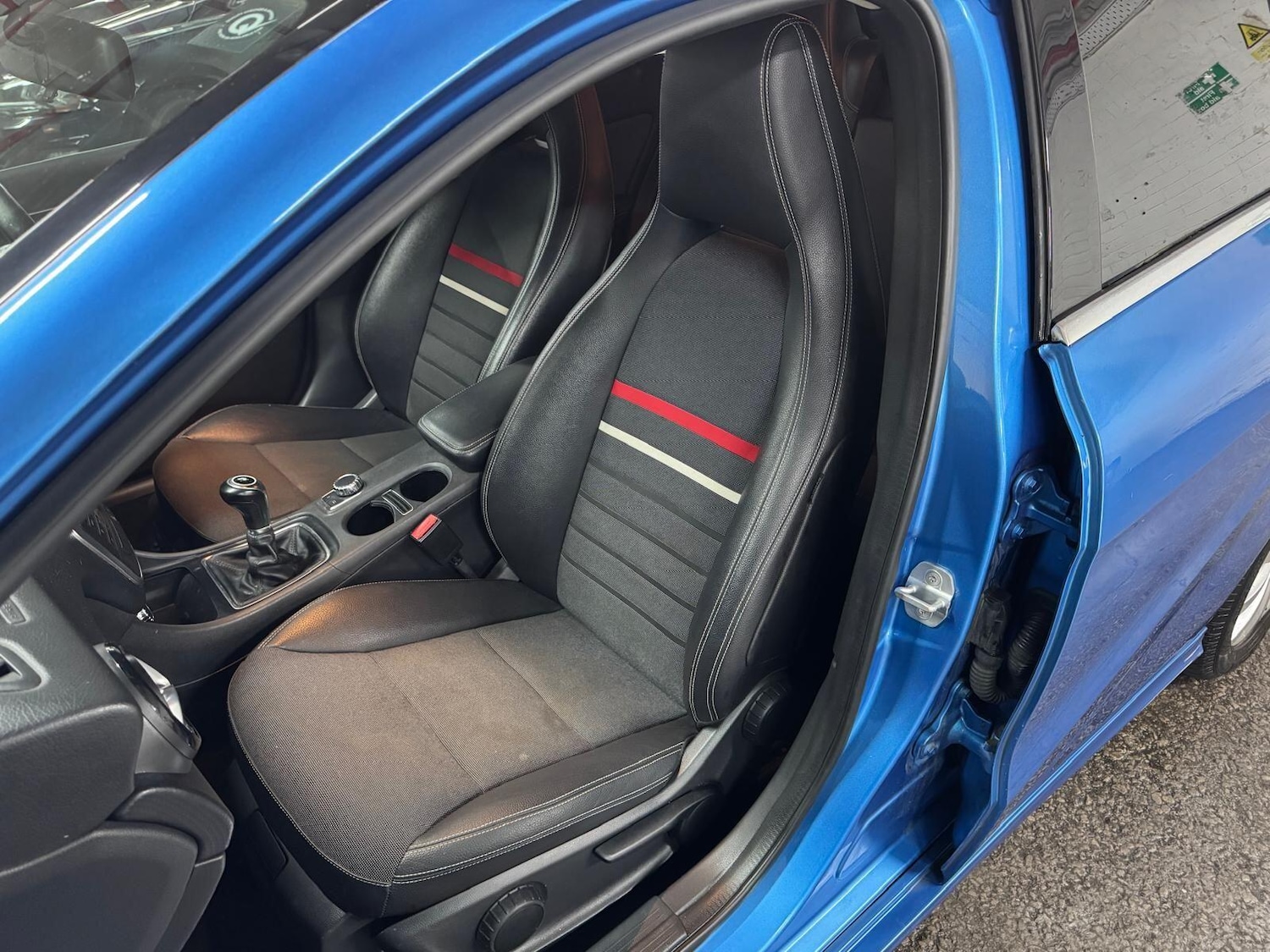 Used Mercedes-Benz A-Class 2013 for sale - 77468886: Photo 14