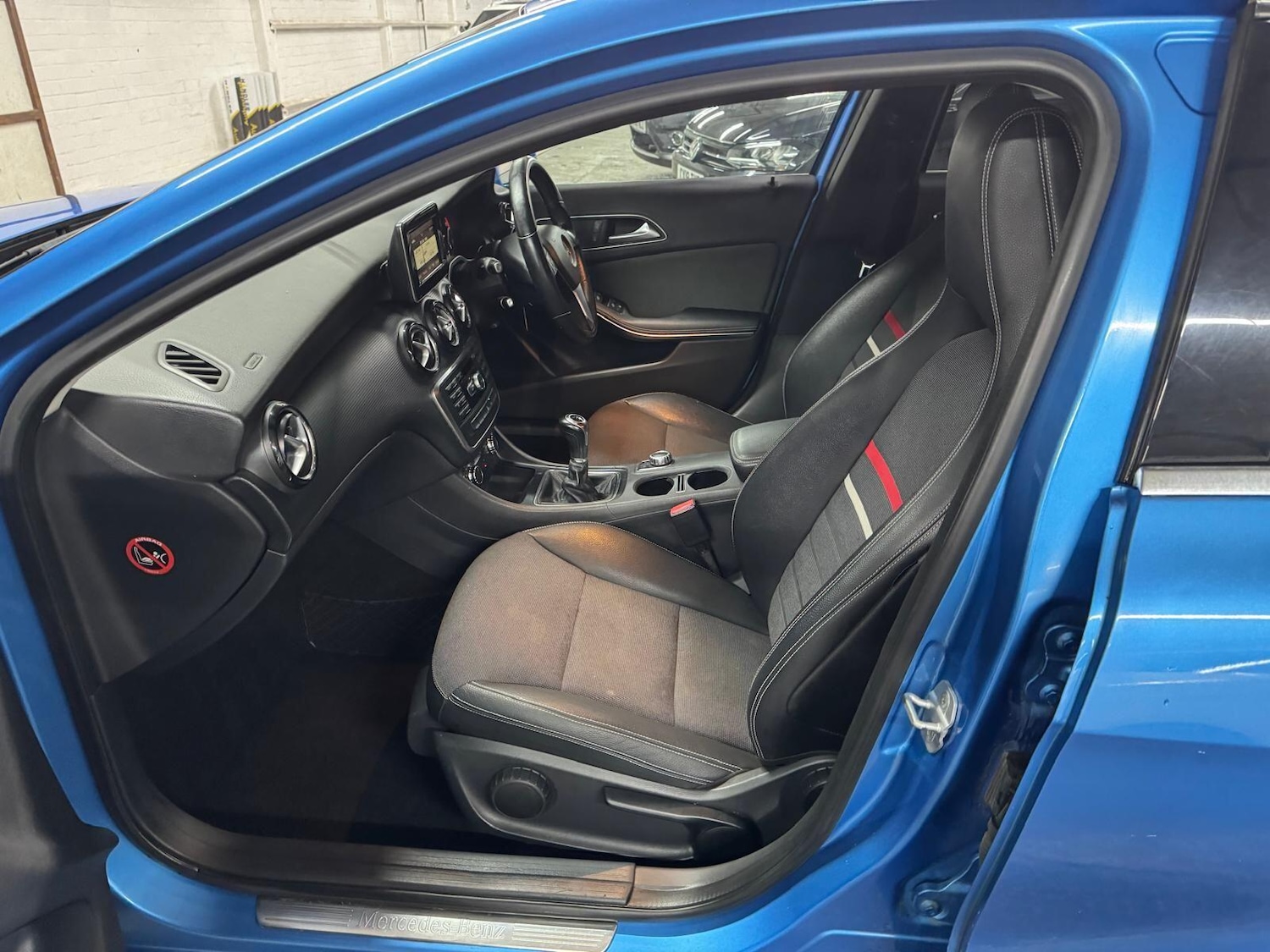 Used Mercedes-Benz A-Class 2013 for sale - 77468886: Photo 15