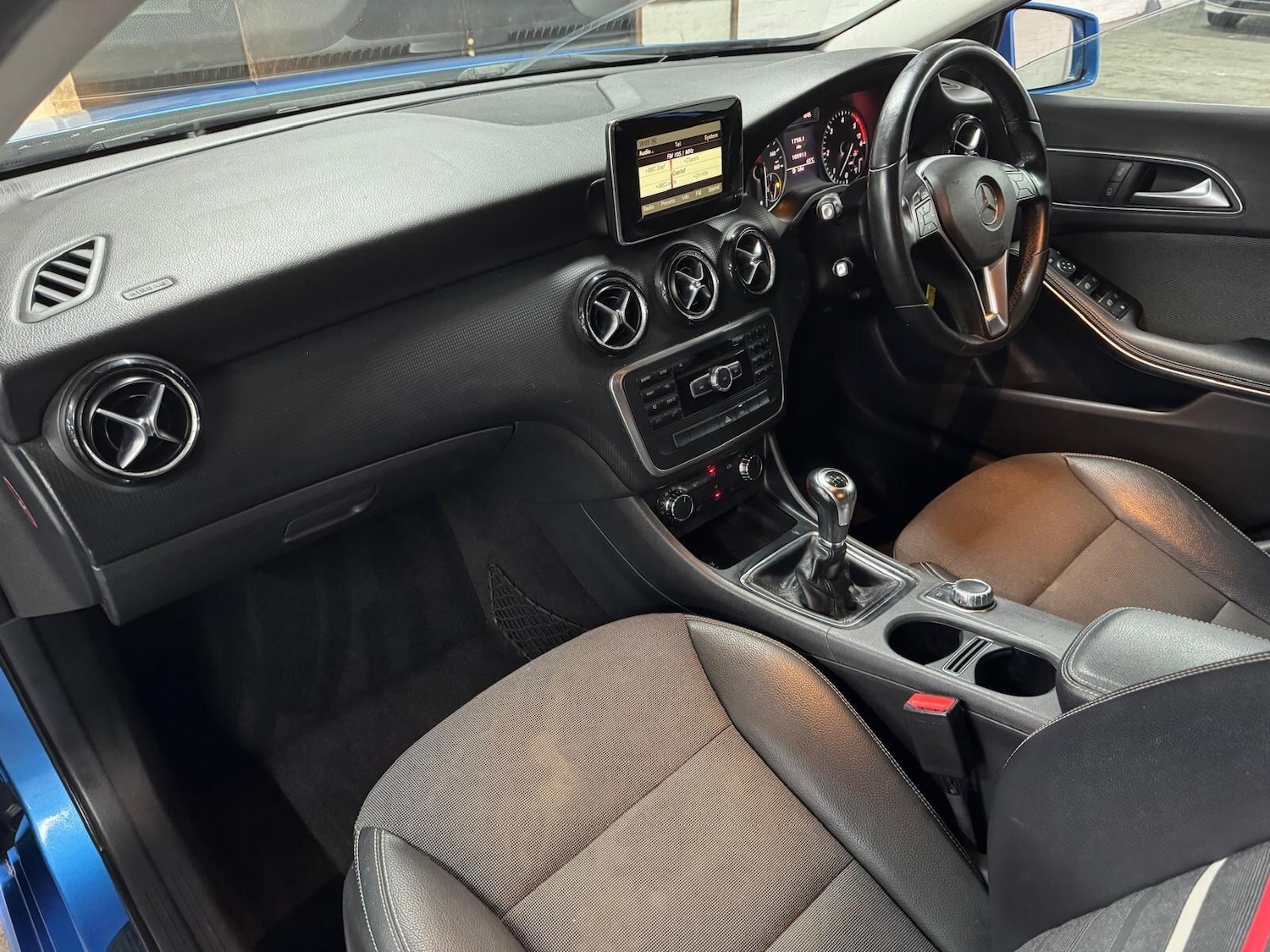 Used Mercedes-Benz A-Class 2013 for sale - 77468886: Photo 17